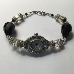 Vintage Geneva ladies watch with sterling silver 925 band-bracelet. 8 inch band.